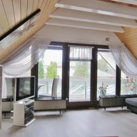 Apartment Schoene Im Haus Sonnengarten Mit Wlan Und Parkplatz In Achim Bei Bremen