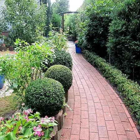 Schoene Im Haus Sonnengarten Mit Wlan Und Parkplatz In Achim Bei Bremen Apartment