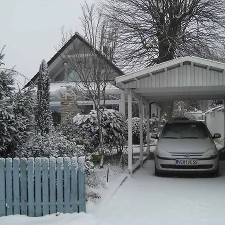 Schöne Im Haus Sonnengarten Mit Wlan Und Parkplatz In Achim Bei Bremen Apartment *